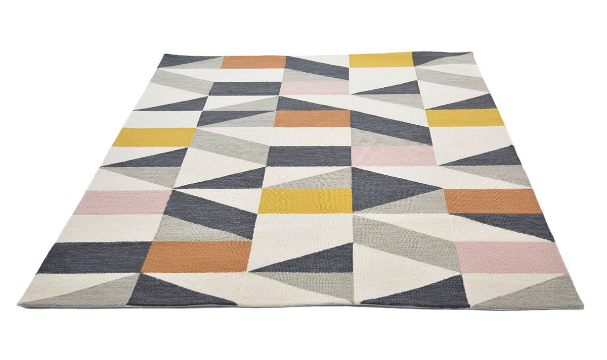 Scion Novara Blush Outdoor Rug 426102
