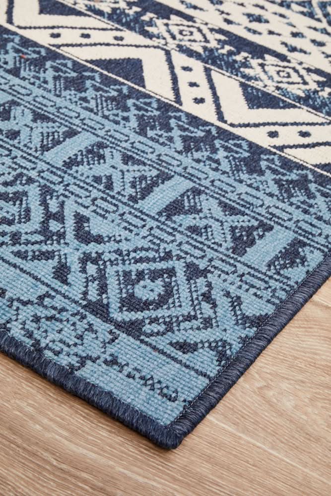 Shoreline 3333 White Blue Outdoor Rug