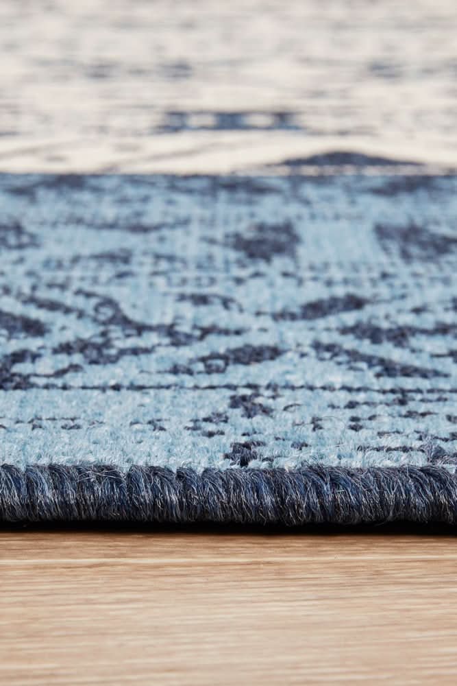 Shoreline 3333 White Blue Outdoor Rug