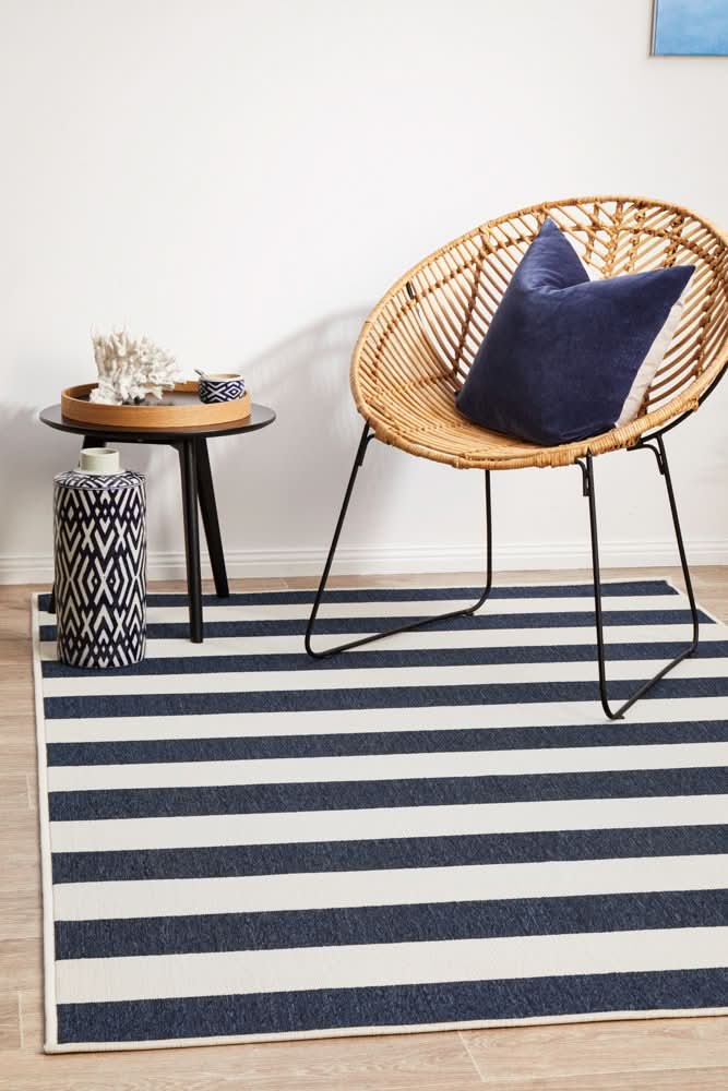 Shoreline 4444 Navy White Outdoor Rug