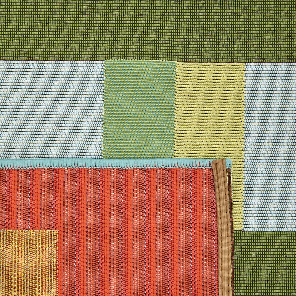 Veduta Lattice Green Outdoor Rug
