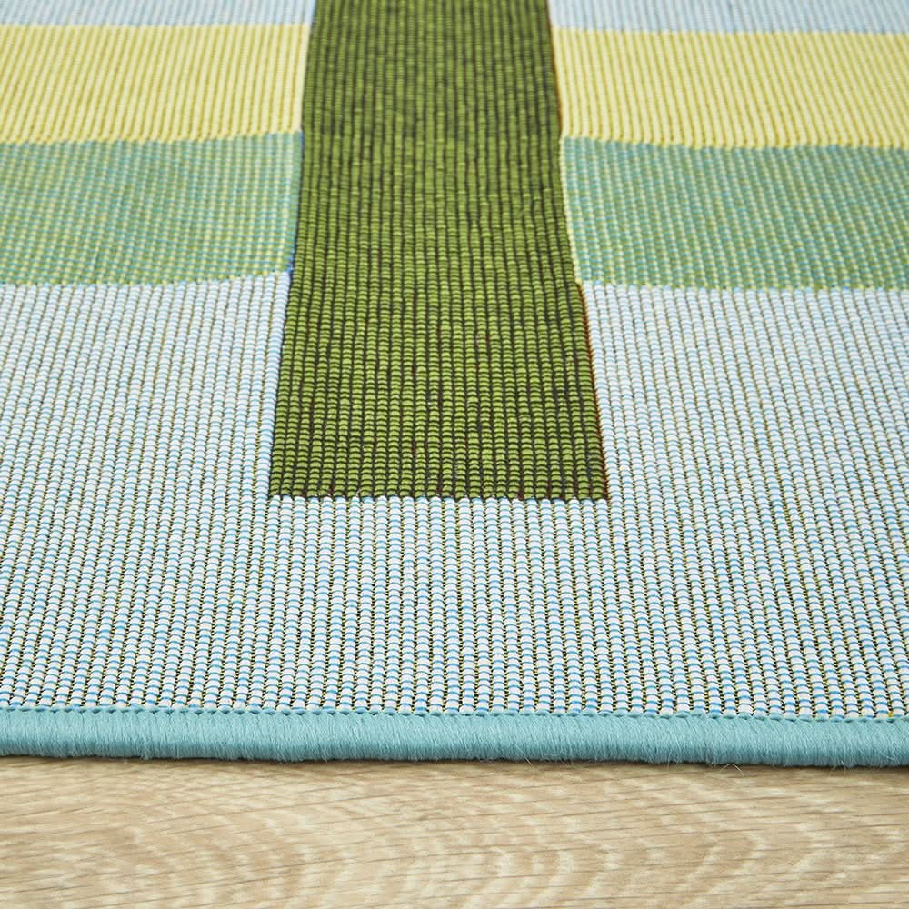 Veduta Lattice Green Outdoor Rug