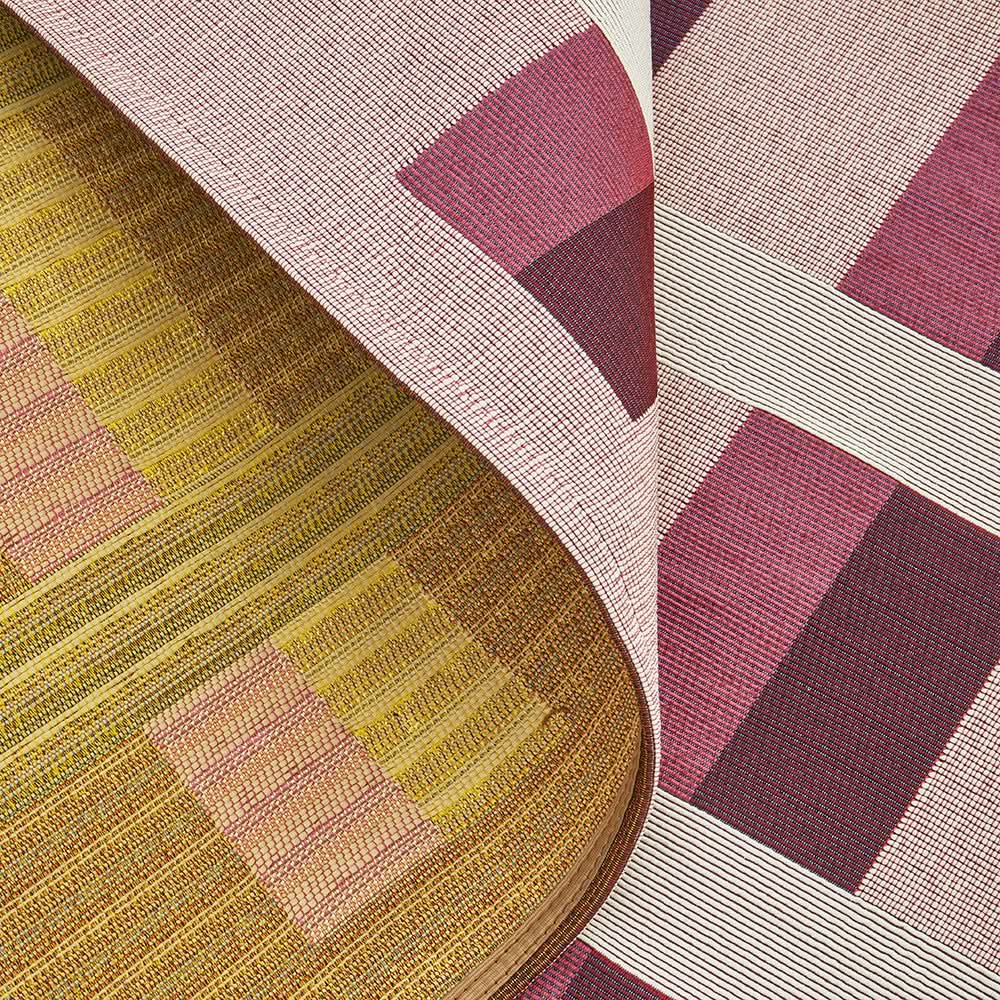 Veduta Lattice Pink Outdoor Rug