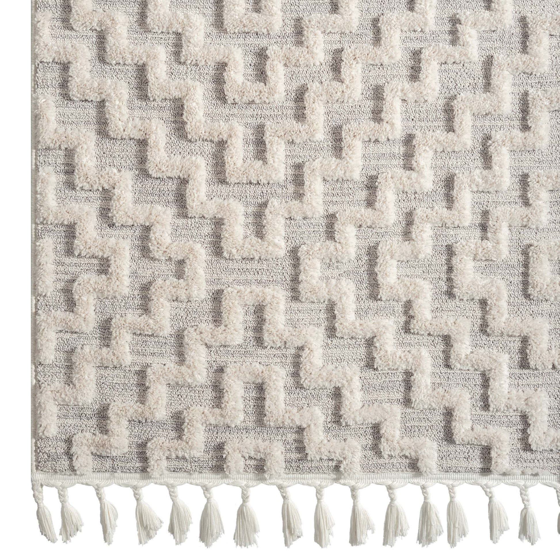 Soft Neutral 3631 Lt Grey-This attractive collection, with its subtle designs and geometric patterns is made from soft polyester, and has a high-and-low sculpted pile with up to 20 mm. thickness. The harmonious colour scheme used in this fashionable colle