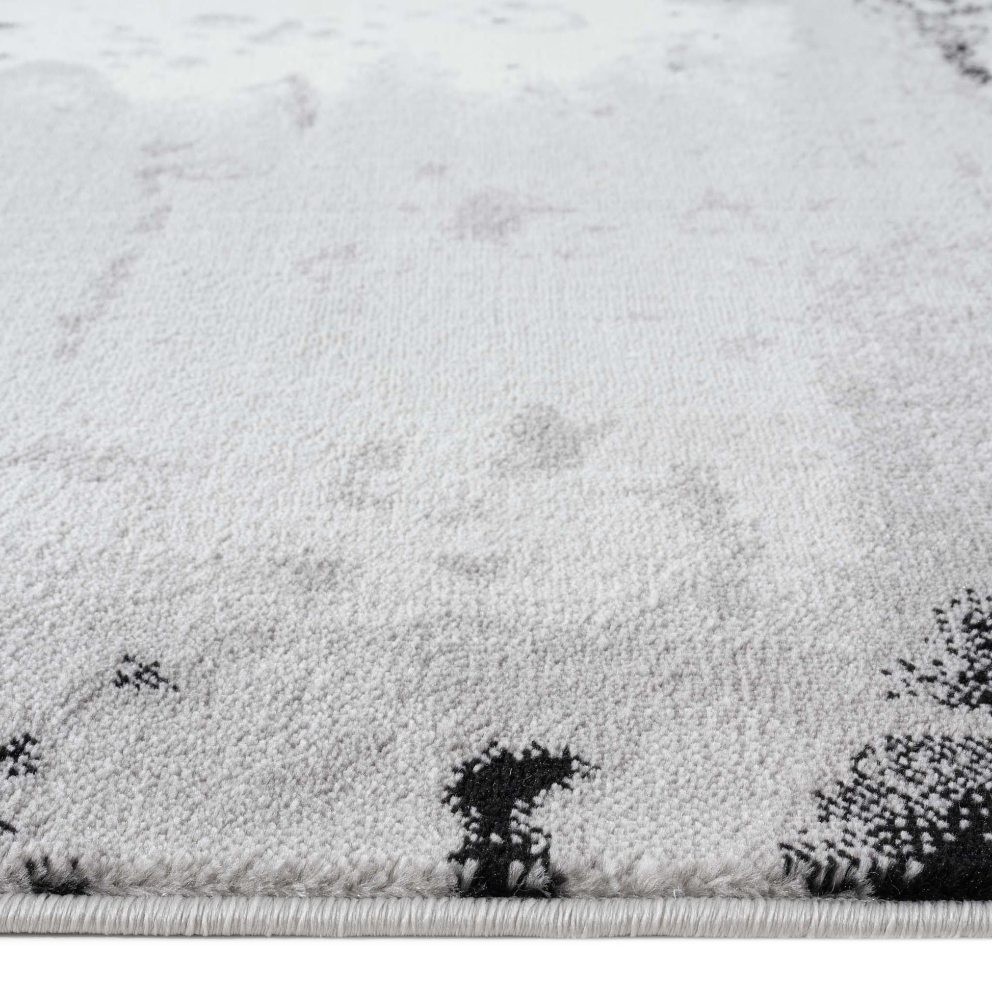Timeless Turkish Tapestry 3444 Grey-This modern, smooth-texture and budget-friendly collection is made up of distressed-look patterns with chromatic colours, and includes some classic designs as well. This highly versatile range is also suitable for space