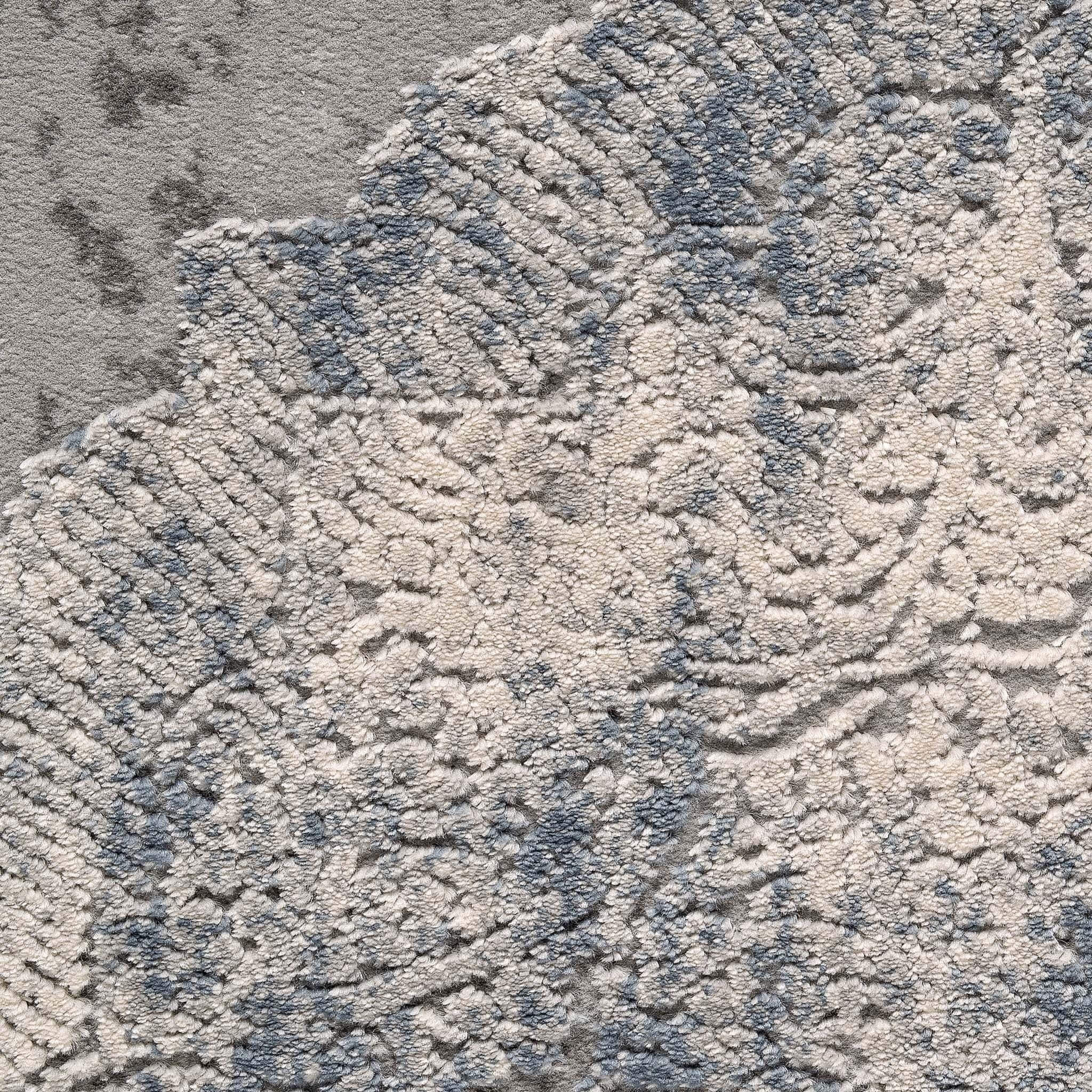 Vogue Istanbul 582 Lt Grey Hallway Runner